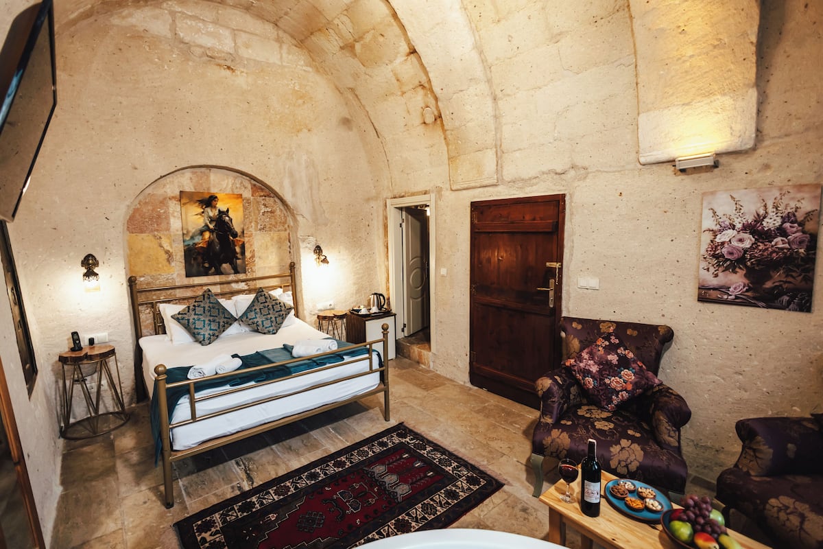 Luxury-Dreibettzimmer | 1 Schlafzimmer, Bettwäsche aus ägyptischer Baumwolle