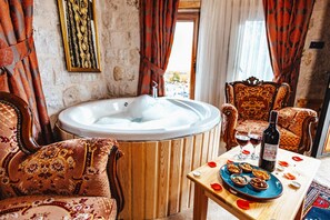 Televisión LCD 32 pulgadas con canales de televisión vía satélite