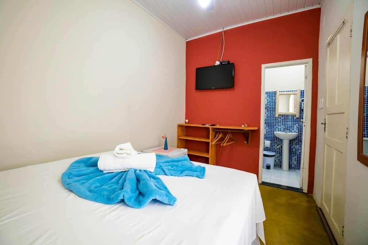 Standard Double Room, Garden View | 1 bedroom, minibar, iron/ironing board, free WiFi