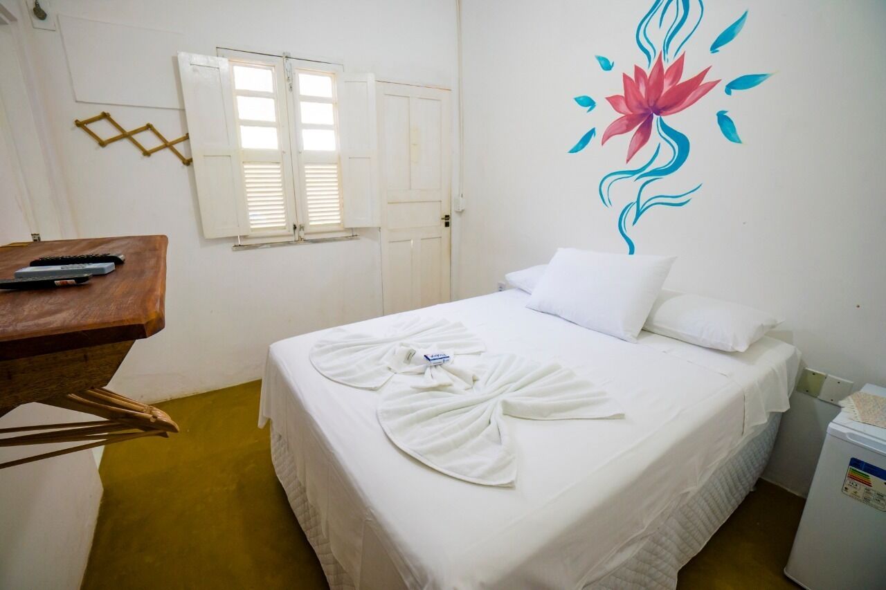 Kahden hengen standard-huone, näköala puutarhaan | Minibaari, silitysrauta/-lauta, ilmainen Wi-Fi, vuodevaatteet