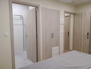 Desk, free cribs/infant beds, rollaway beds, free WiFi - A Torre do Lago (Valdovino)