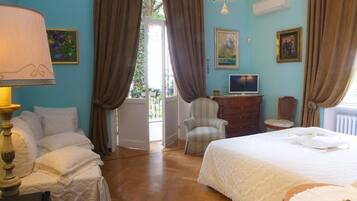 In-room safe, free cots/infant beds, free WiFi, bed sheets