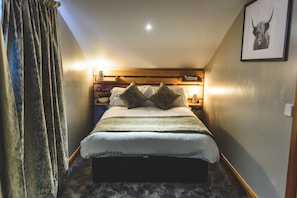 Memory-foam beds, individually decorated, individually furnished, desk