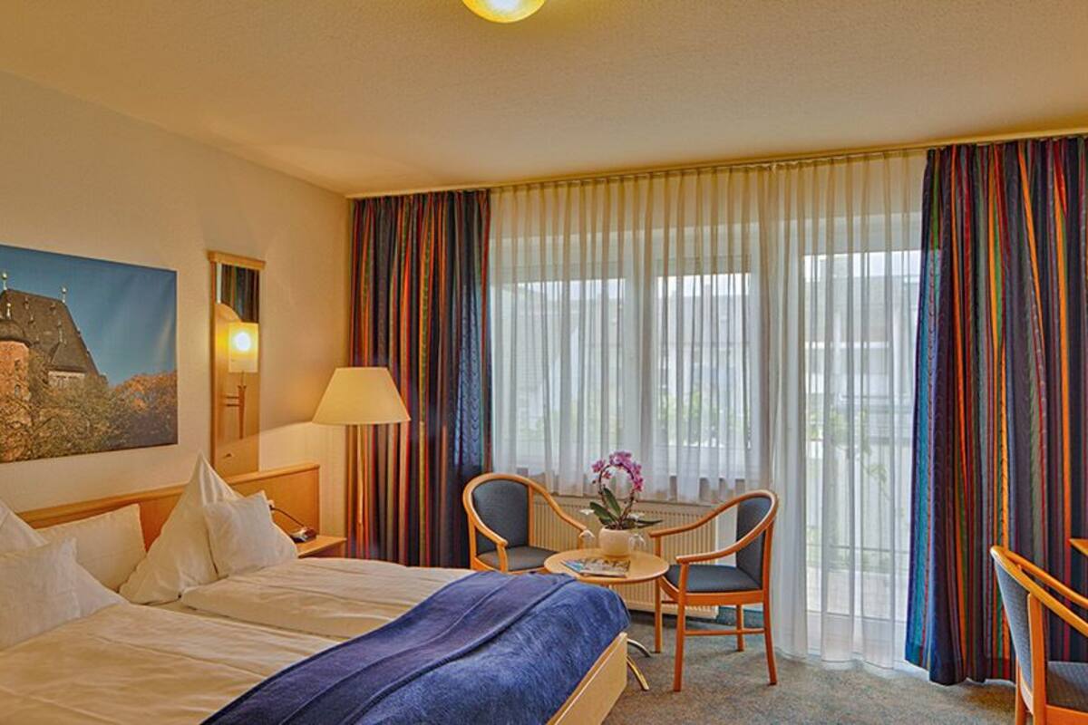 double room | in-room safe, desk, soundproofing, free cots/infant beds