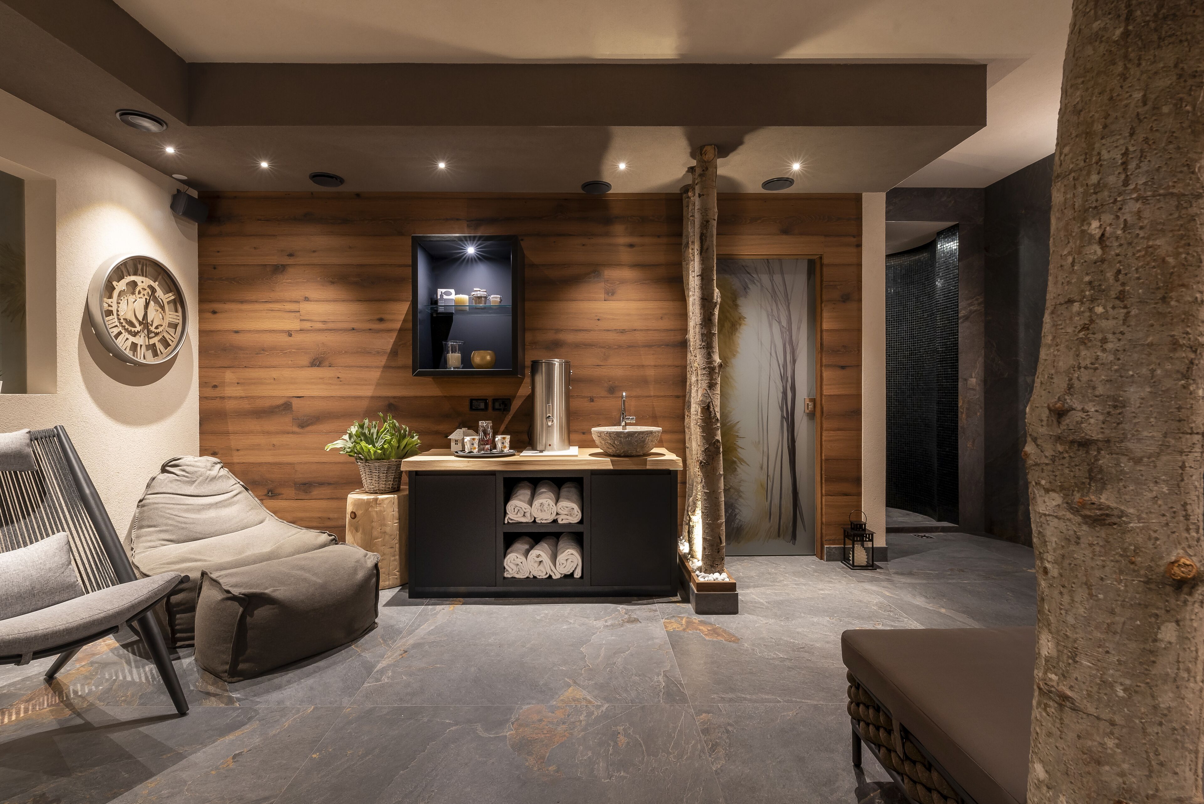 sauna, hot tub, steam room, massages