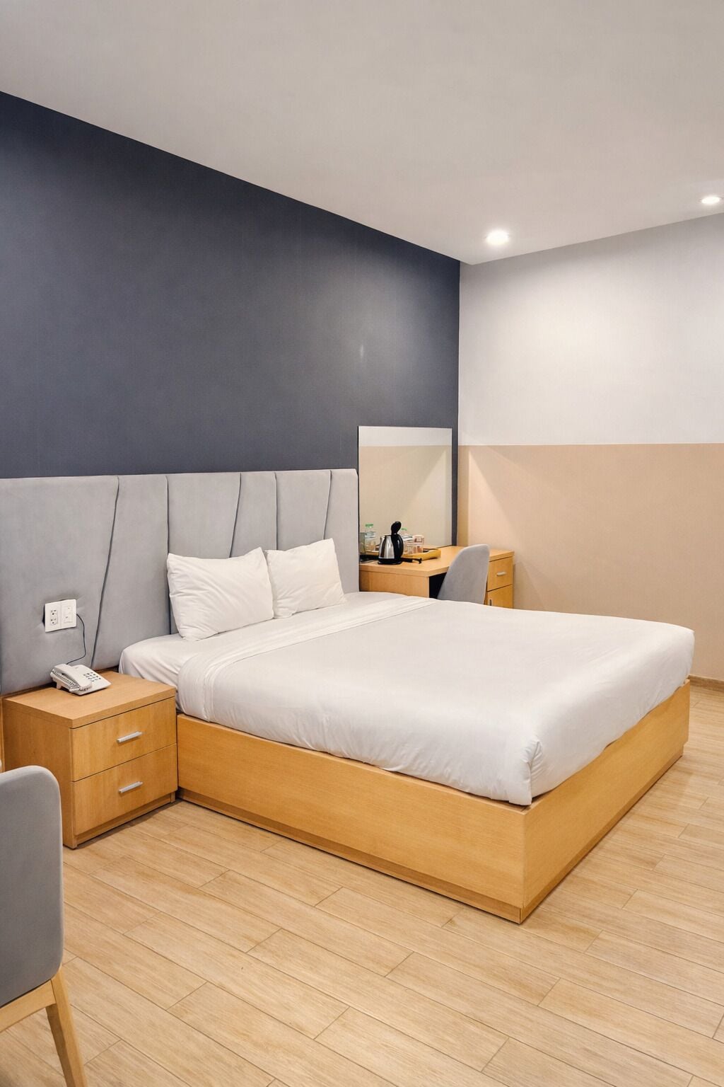 Dobbeltrom – standard, 1 queensize-seng | Sengetøy av topp kvalitet og senger med overmadrass