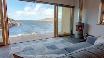 Deluxe House, Sea View | View from property