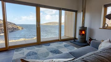 Deluxe House, Sea View | View from property