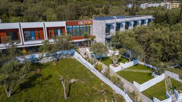 Voorkant van accommodatie