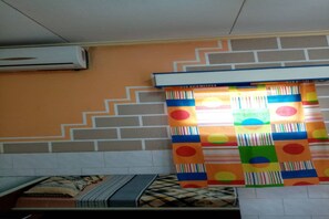 Room, 1 Double Bed, Courtyard View