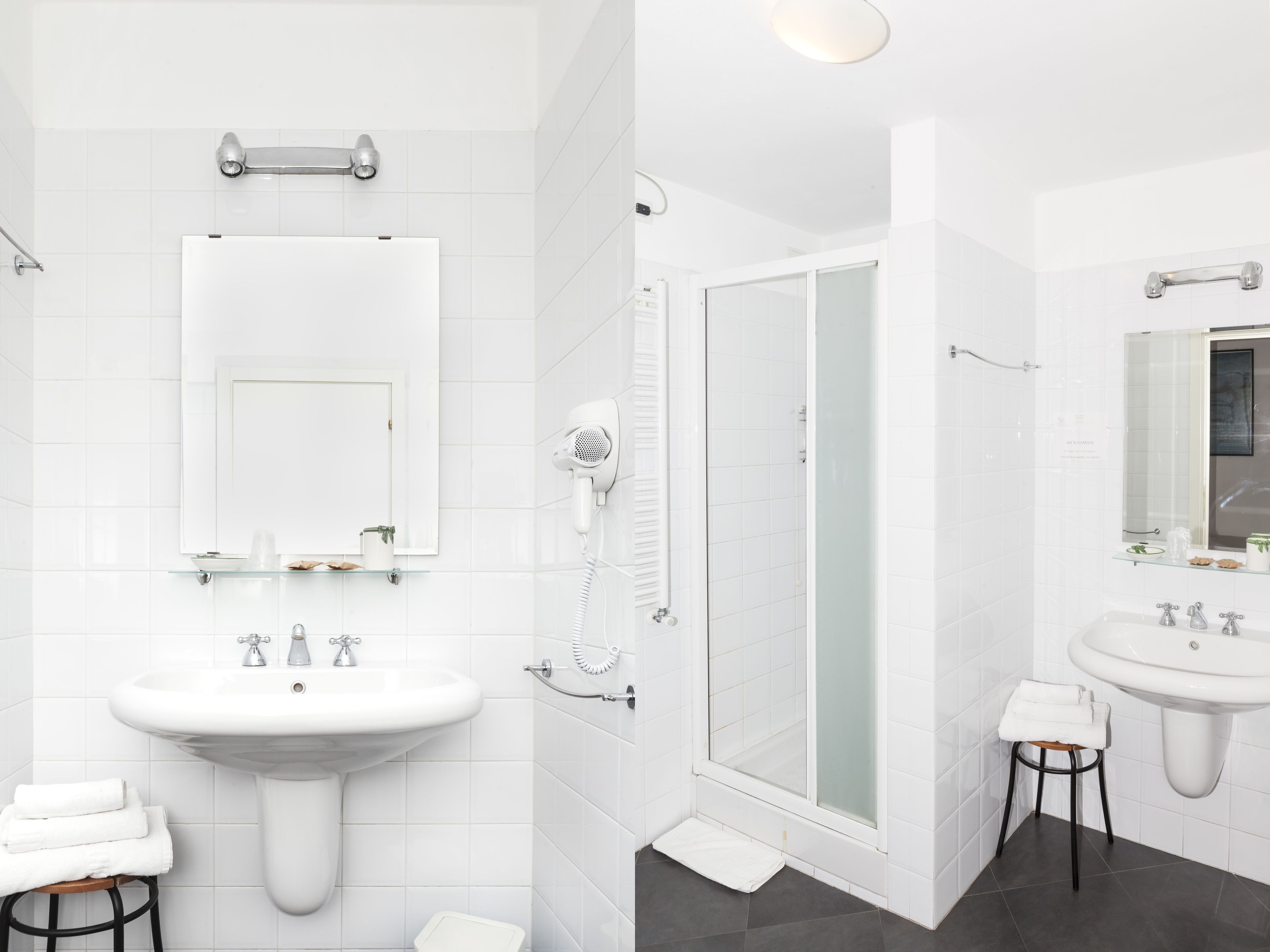 Chambre Double ou avec lits jumeaux | Salle de bain | Baignoire relaxante profonde, douche à « effet pluie », sèche-cheveux