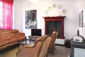 Lägenhet - 2 sovrum | Vardagsrum | Platt-tv