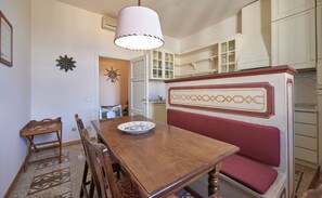 Appartement Panoramique, vue ville | Restauration dans la chambre