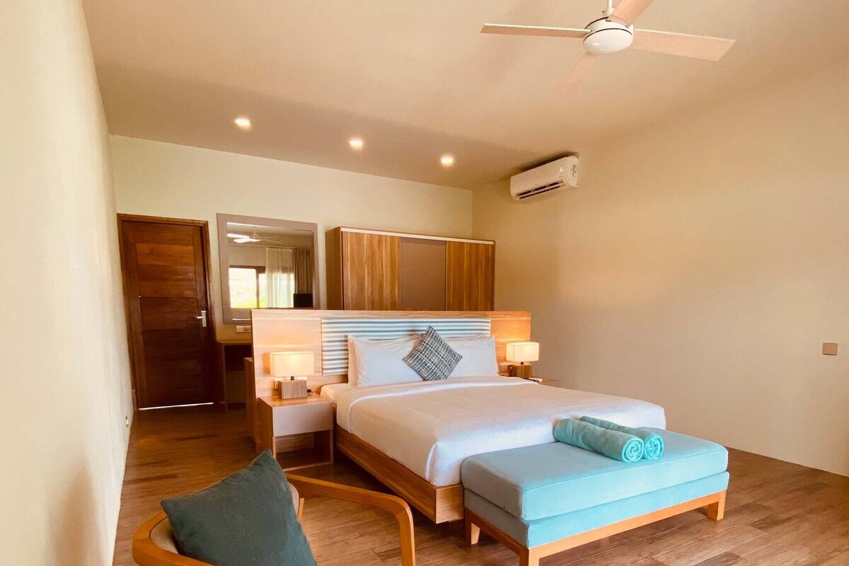 1 habitación, minibar, caja de seguridad en la habitación y escritorio 