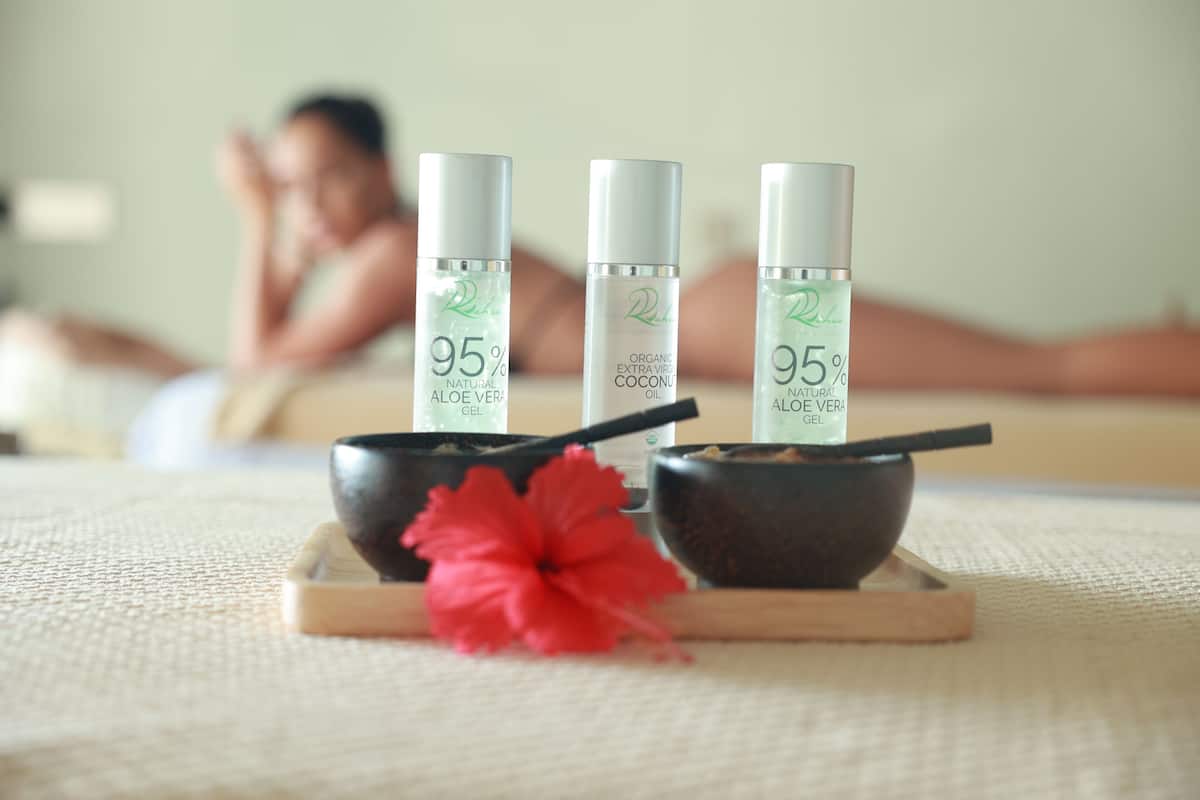 body treatments, aromatherapy, hot stone massages, deep-tissue massages