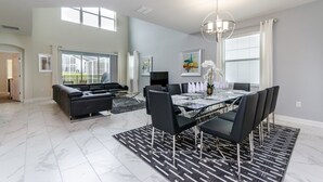 Huis, 5 slaapkamers | Dineren op de kamer