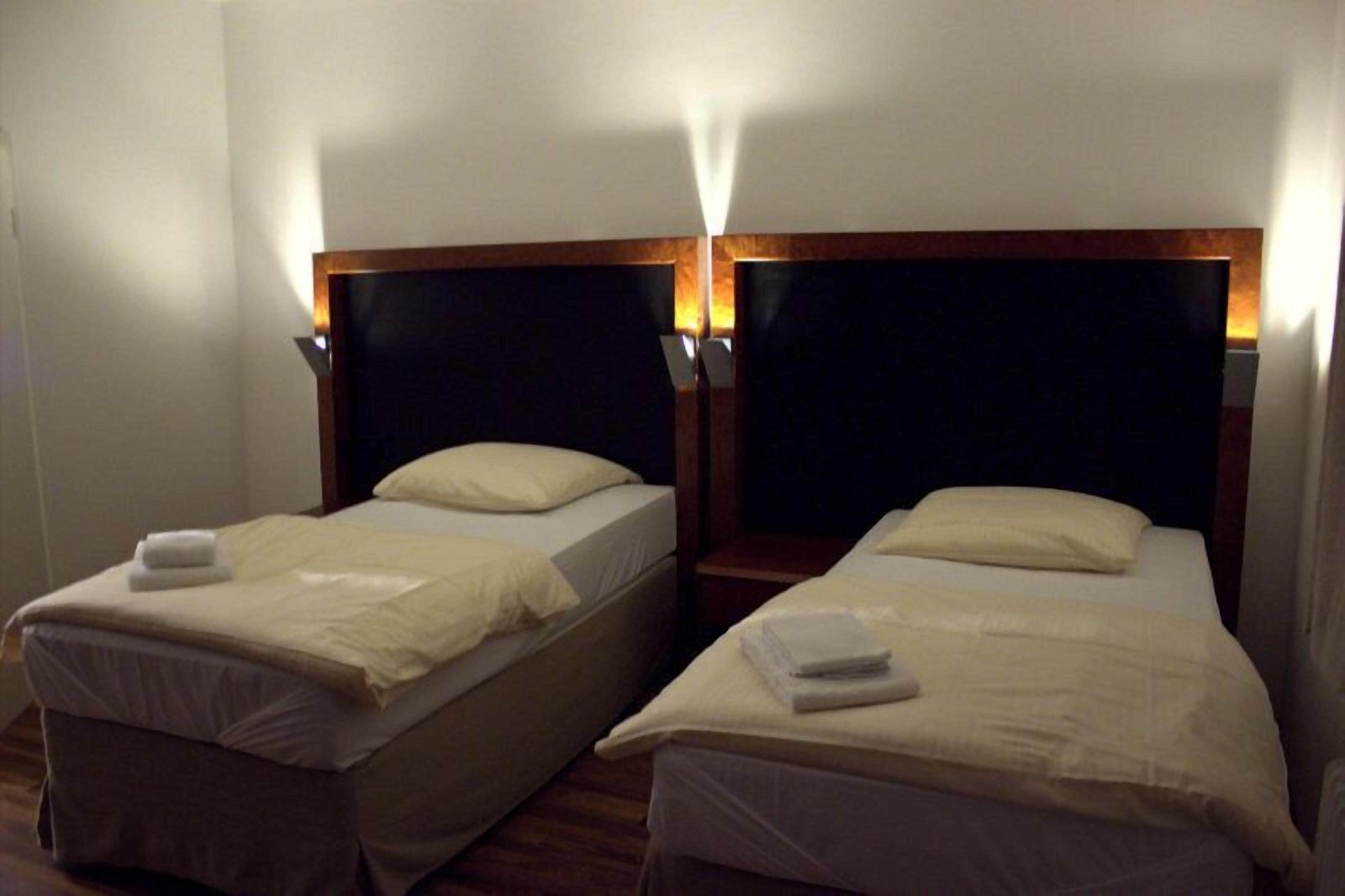 ห้องดับเบิล | โต๊ะทำงาน, ห้องเก็บเสียง, Wi-Fi ฟรี, ผ้าปูที่นอน