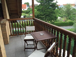 Double Room, Shared Bathroom (1) | Balcony - Privatzimmer König (Kassel)