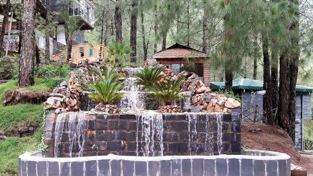 Property grounds - Kasauli Hills Resort (Kasauli)