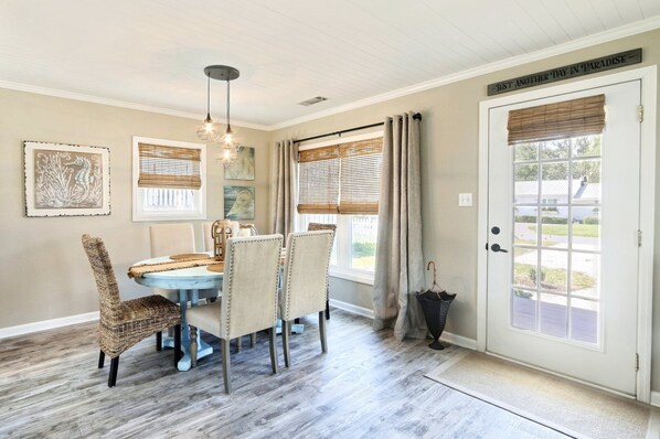 House, Multiple Beds (Pink Flamingo) | 3 bedrooms, iron/ironing board, bed sheets - Pink Flamingo (Tybee Island)