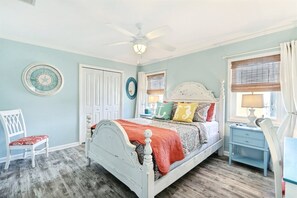 3 bedrooms, iron/ironing board, bed sheets