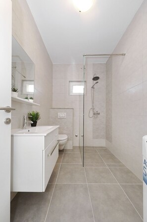 Deluxe Villa, 3 Bedrooms, Private Pool, Sea View | Bathroom