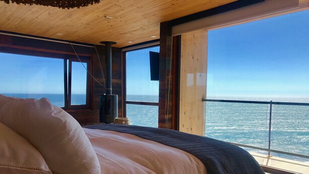 Family House, 6 Bedrooms, Private Pool, Ocean View