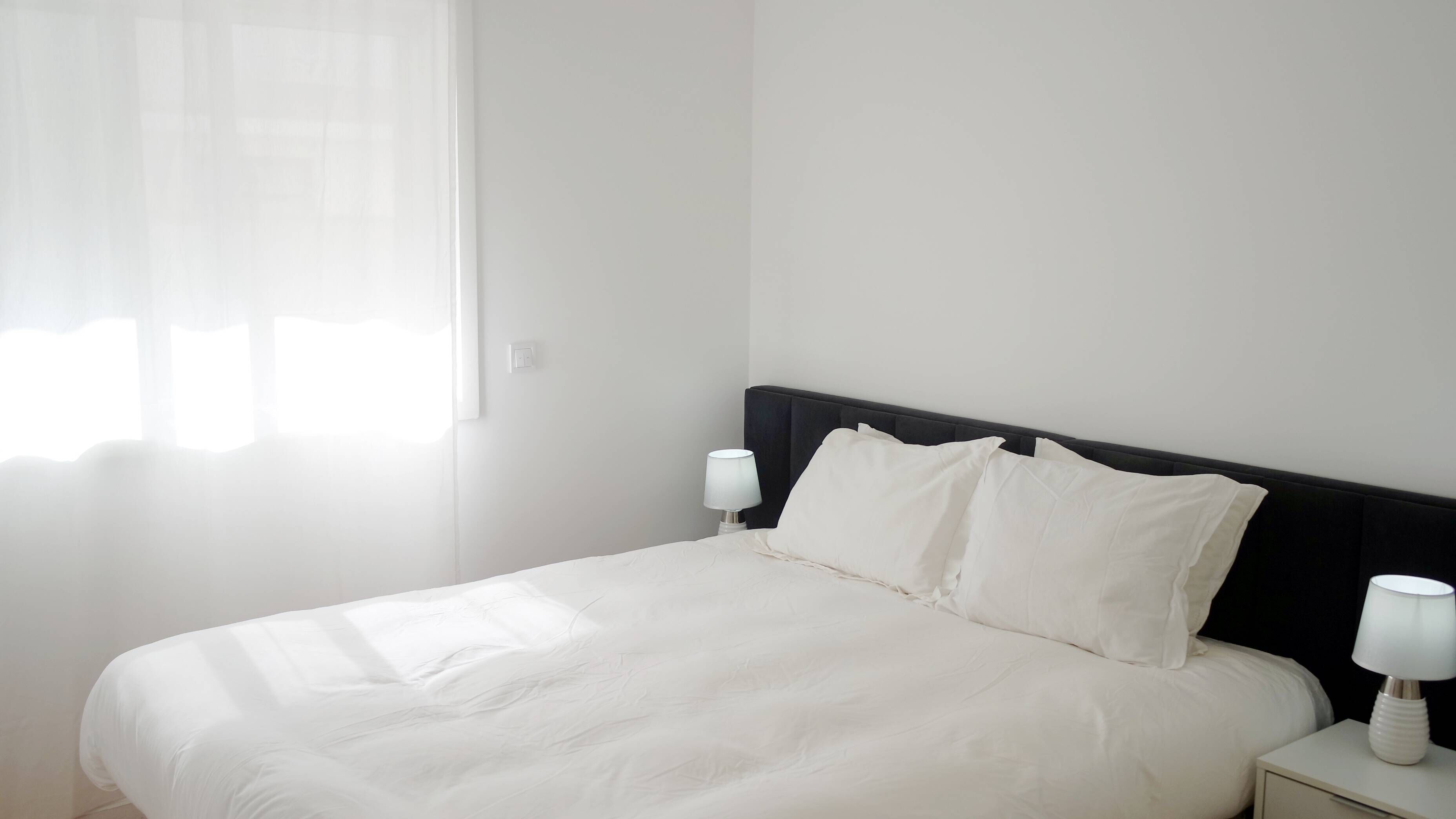 1 bedroom, iron/ironing board, internet, bed sheets