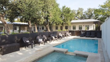Outdoor pool, pool loungers