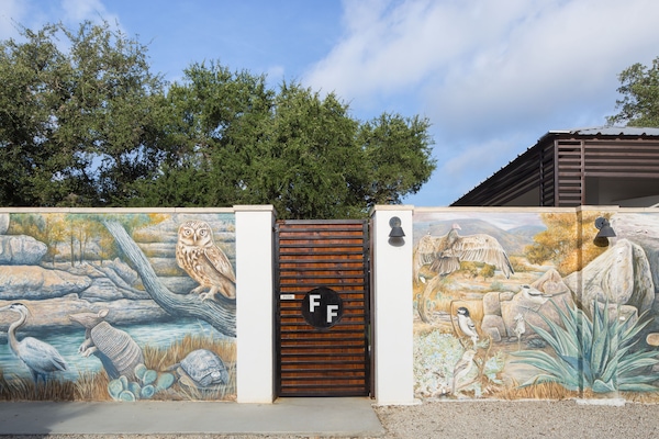 Façana frontal de l'allotjament