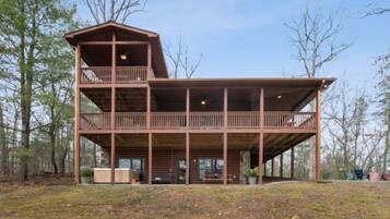 Bagian depan properti