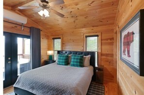 House | 4 bedrooms, desk, free WiFi, bed sheets - White Pines (Blue Ridge)