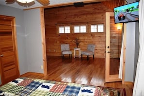 House | 2 bedrooms, desk, free WiFi, bed sheets - Kade`s Lodge (Blue Ridge)
