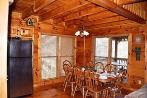 House | In-room dining