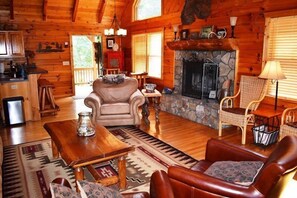 Ferienhaus | Wohnbereich | Fernseher, Kamin, DVD-Player