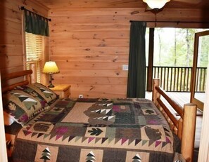 House | 3 bedrooms, desk, free WiFi - The Three Bear Lodge in Blue Ridge (Blue Ridge)
