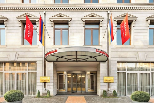 Ramada Hotel & Suites by Wyndham Yerevan