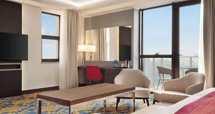 Ramada Hotel & Suites by Wyndham Yerevan