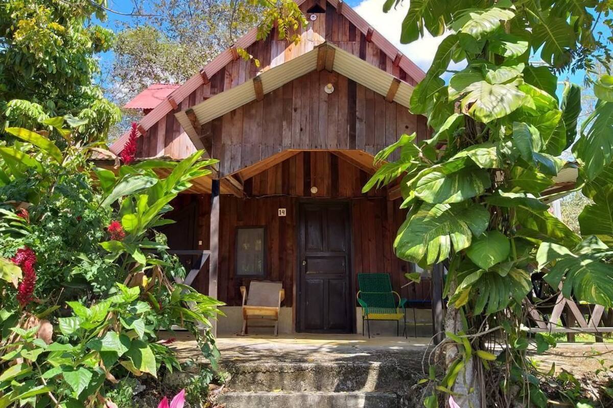 Individually furnished, bed sheets