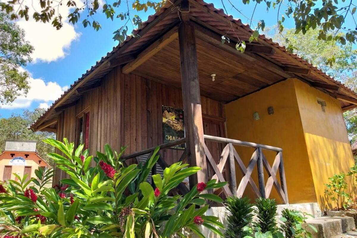 Individually furnished, bed sheets