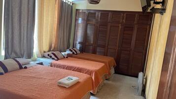 Wifi gratis y ropa de cama