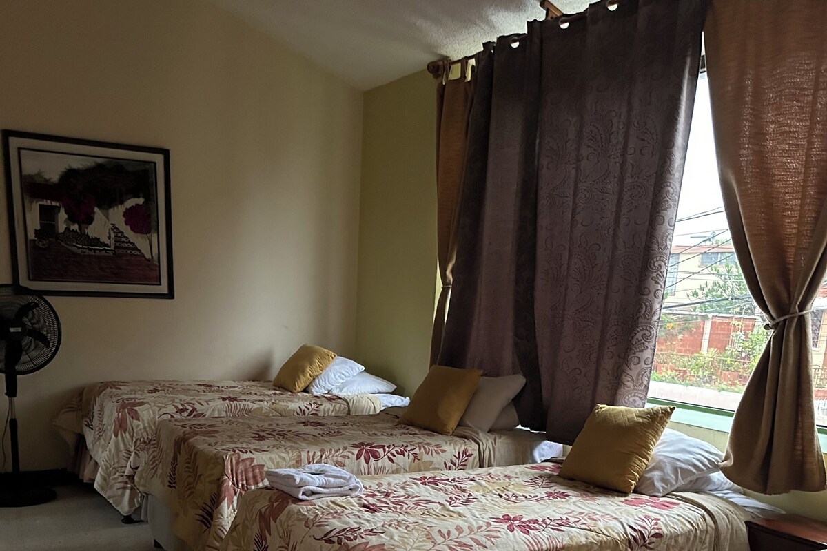 Familien-Vierbettzimmer, Nichtraucher, eigenes Bad
