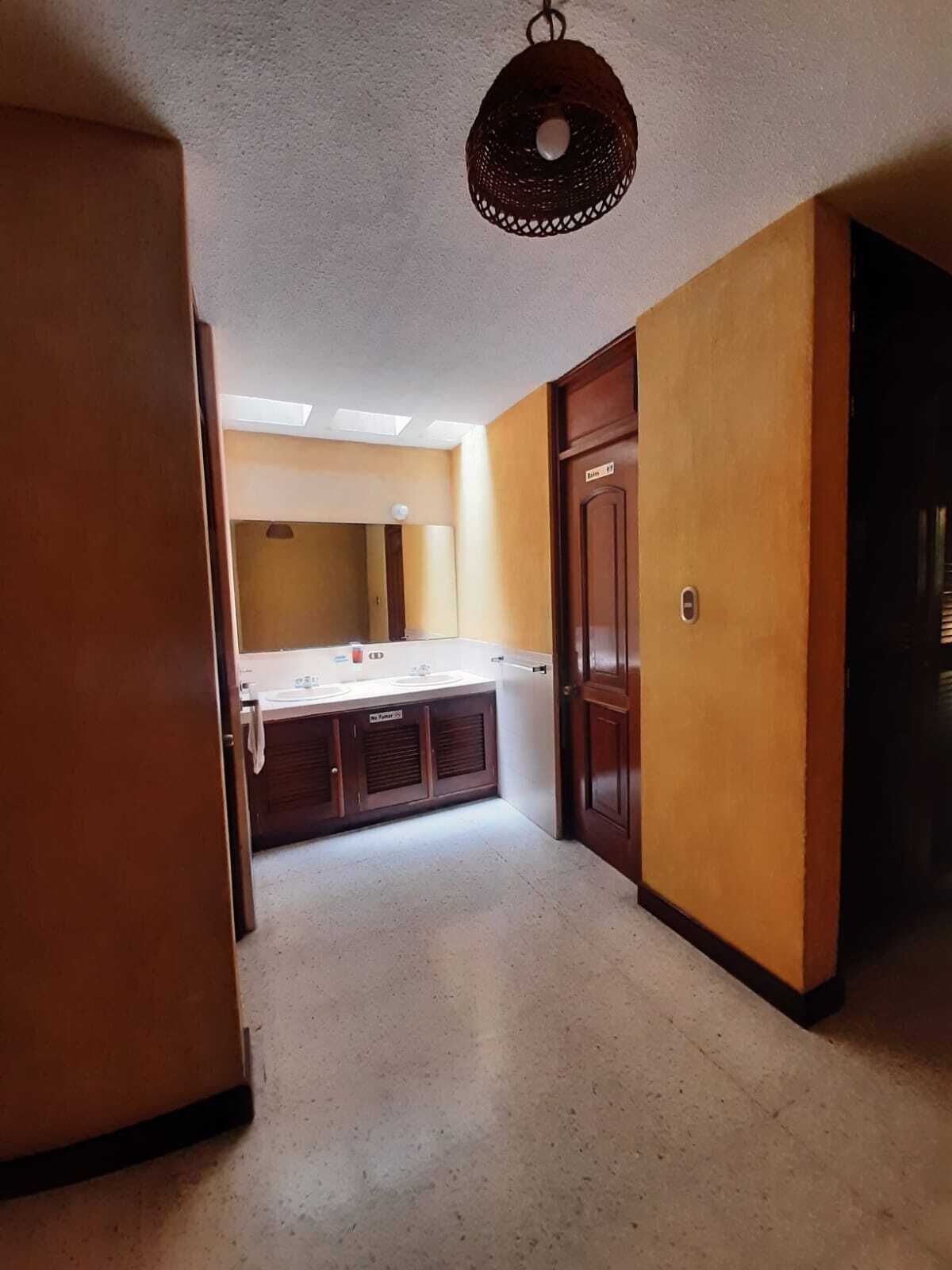 32-inch led tv with cable channels, tv