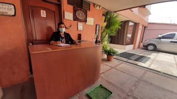 Fachada de la propiedad
