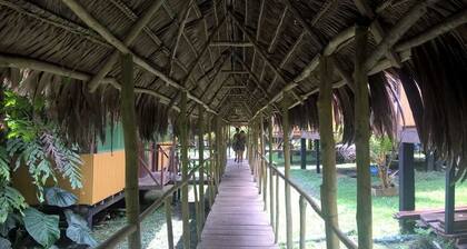 Johmer Expedition Tours & Lodge