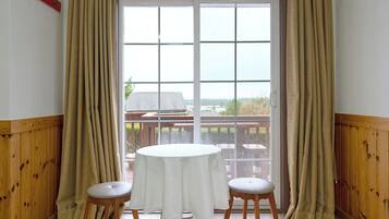 Room (12 PY/ No Extra Towel) | Desk, blackout drapes, free WiFi
