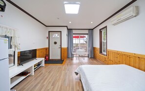 Room (10 PY/ No Extra Towel)