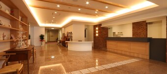 โรงแรมอามากูซา ซานตา คัมมิ่ง