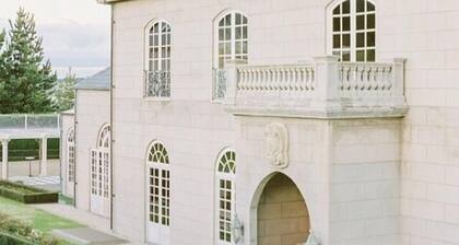 Campbell Point House