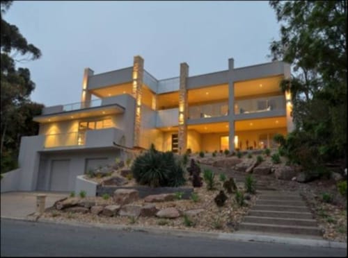 Hollywood Tree House